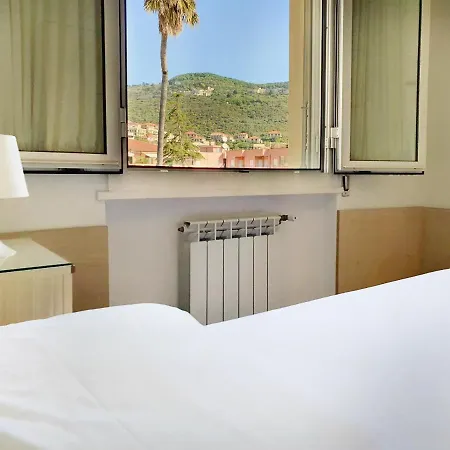 Ligure * בורג'ו ורצי