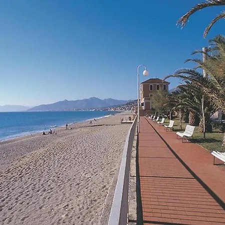 Ligure דירה בורג'ו ורצי